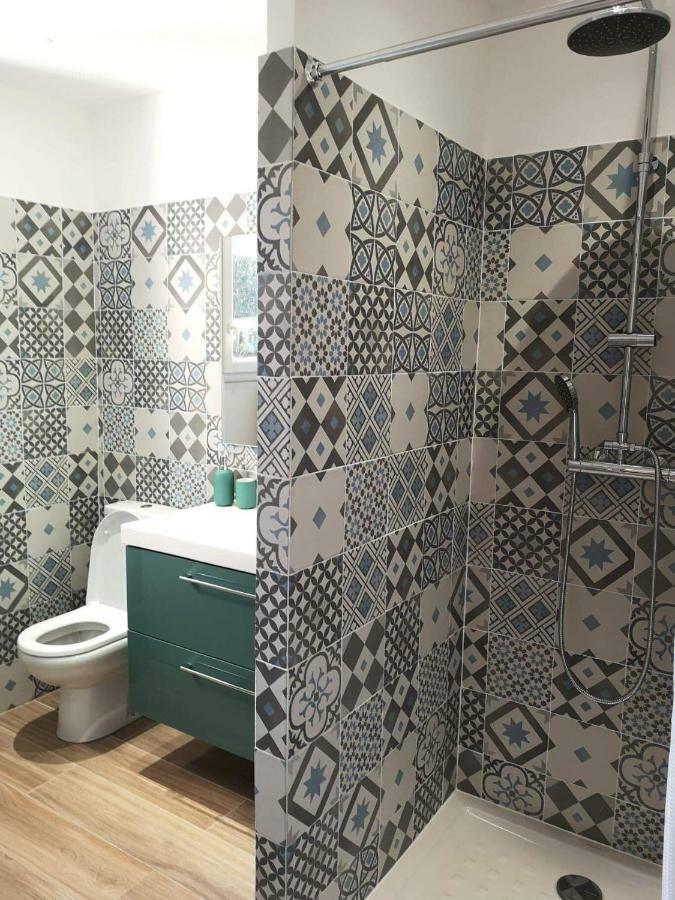 Grand Studio 35M2 Centre Ville LʼÎle-Rousse 외부 사진